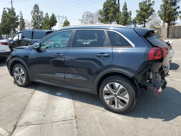 KNDCC3LG6N5160778 2022 KIA NIRO - Image 2