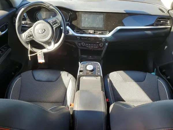 KNDCC3LG7L5072786 2020 KIA NIRO - Image 8