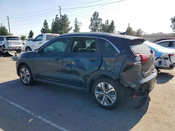 KNDCC3LG7M5103987 2021 KIA NIRO - Image 2