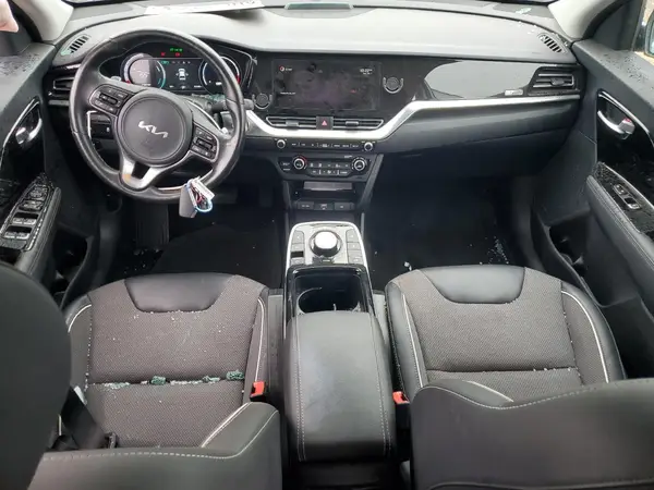 KNDCC3LG7N5122296 2022 KIA NIRO - Image 8