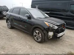 KNDCC3LG7N5132360 2022 KIA NIRO