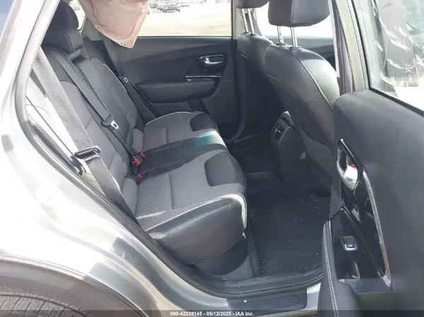 KNDCC3LG7N5138840 2022 KIA NIRO - Image 8