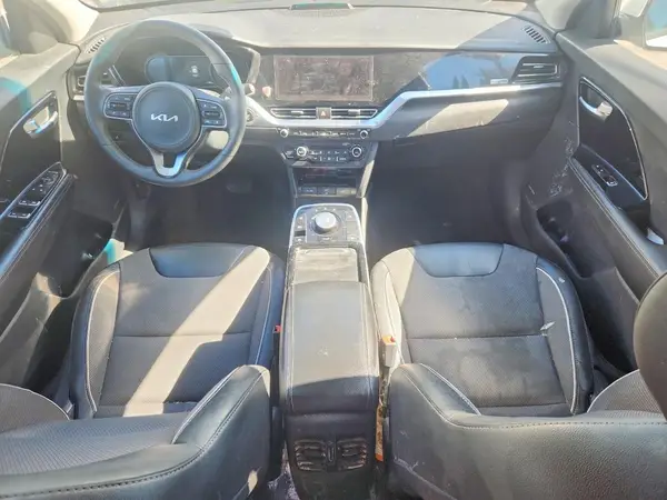 KNDCC3LG7N5145495 2022 KIA NIRO - Image 8