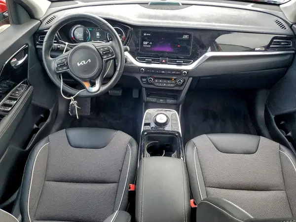 KNDCC3LG7N5150518 2022 KIA NIRO - Image 8