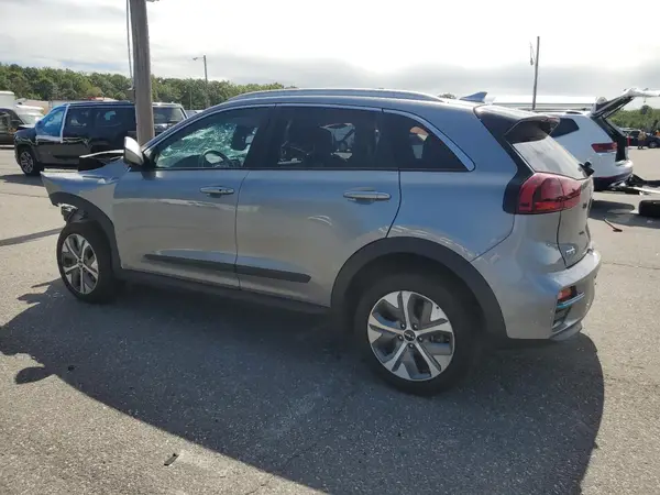 KNDCC3LG7N5161213 2022 KIA NIRO - Image 2