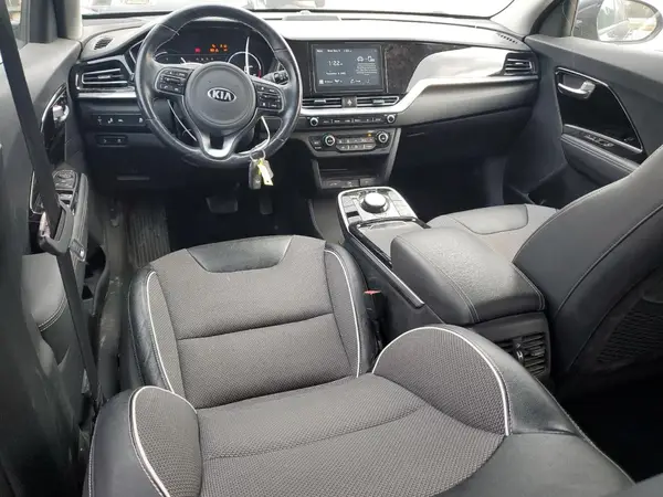 KNDCC3LG8L5040204 2020 KIA NIRO - Image 8