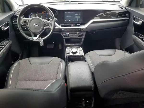 KNDCC3LG8L5062963 2020 KIA NIRO - Image 8
