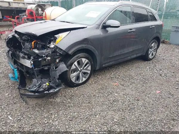 KNDCC3LG8L5063238 2020 KIA NIRO - Image 2