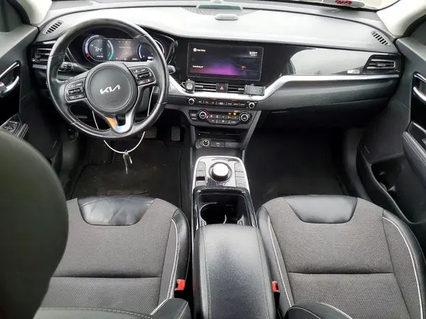 KNDCC3LG8N5134053 2022 KIA NIRO - Image 8