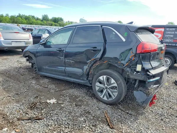 KNDCC3LG8N5153718 2022 KIA NIRO - Image 2