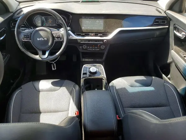 KNDCC3LG8N5159826 2022 KIA NIRO - Image 8