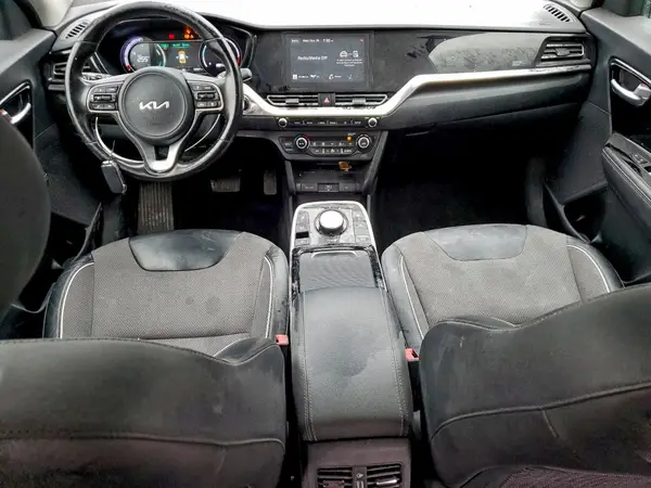 KNDCC3LG8N5160572 2022 KIA NIRO - Image 8