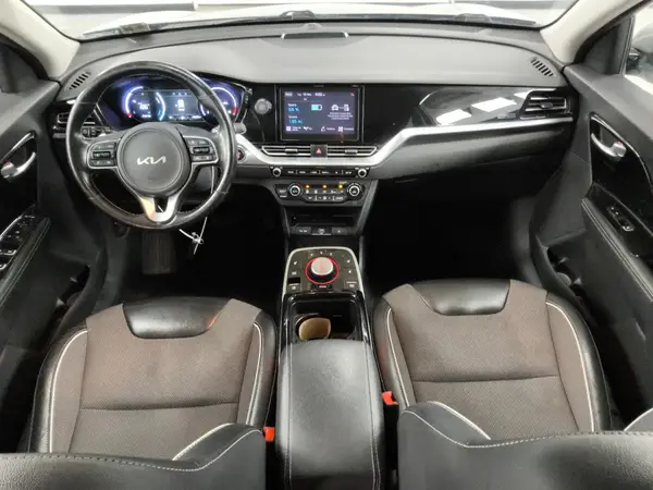 KNDCC3LG8N5161088 2022 KIA NIRO - Image 8
