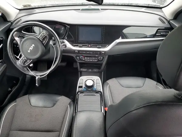 KNDCC3LG8N5161110 2022 KIA NIRO - Image 8