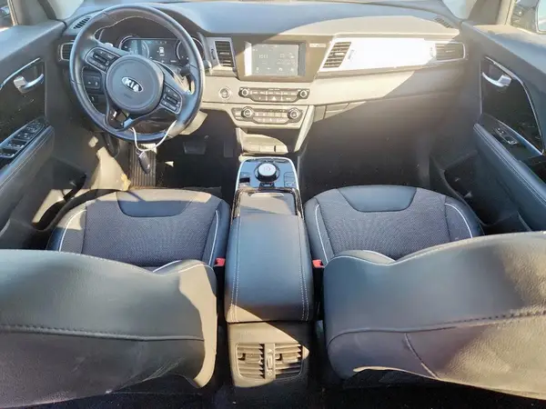 KNDCC3LG9K5021899 2019 KIA NIRO - Image 8