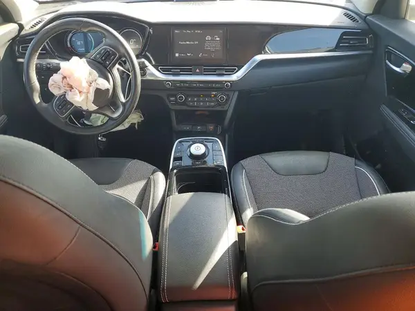 KNDCC3LG9L5040227 2020 KIA NIRO - Image 8
