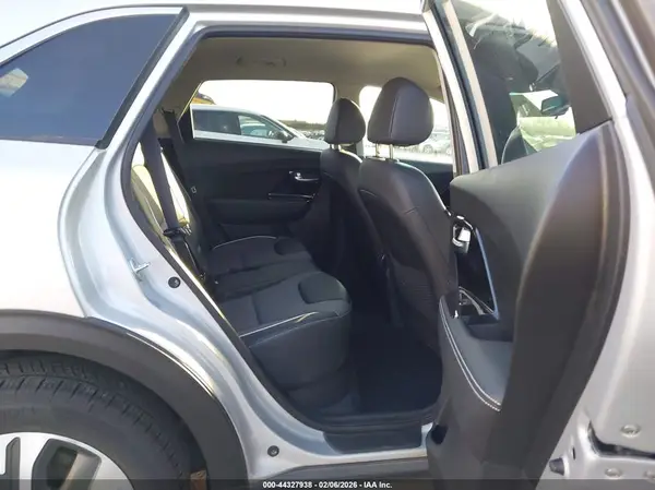 KNDCC3LG9L5062468 2020 KIA NIRO - Image 8