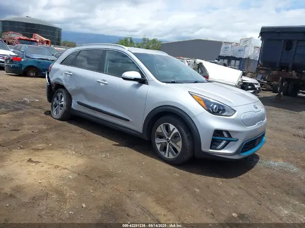 KNDCC3LG9L5076385 2020 KIA NIRO - Image 1