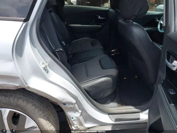 KNDCC3LG9L5076385 2020 KIA NIRO - Image 8
