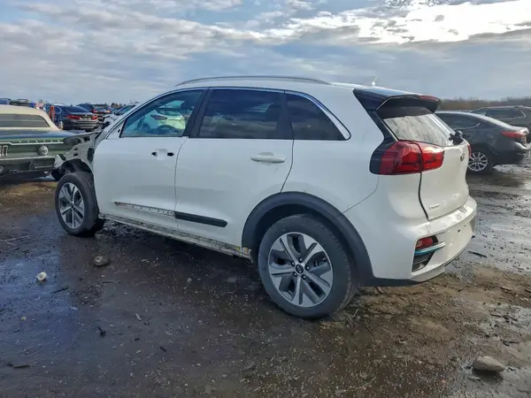 KNDCC3LG9M5098663 2021 KIA NIRO - Image 2