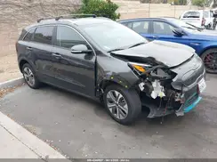 KNDCC3LG9M5102517 2021 KIA NIRO