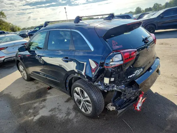 KNDCC3LG9M5107622 2021 KIA NIRO - Image 2