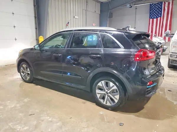 KNDCC3LG9N5158670 2022 KIA NIRO - Image 2