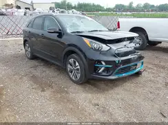 KNDCC3LG9N5158765 2022 KIA NIRO