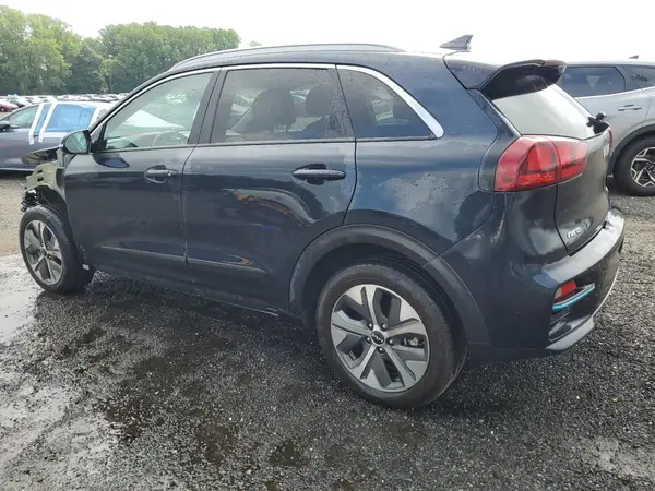KNDCC3LG9N5160144 2022 KIA NIRO - Image 2