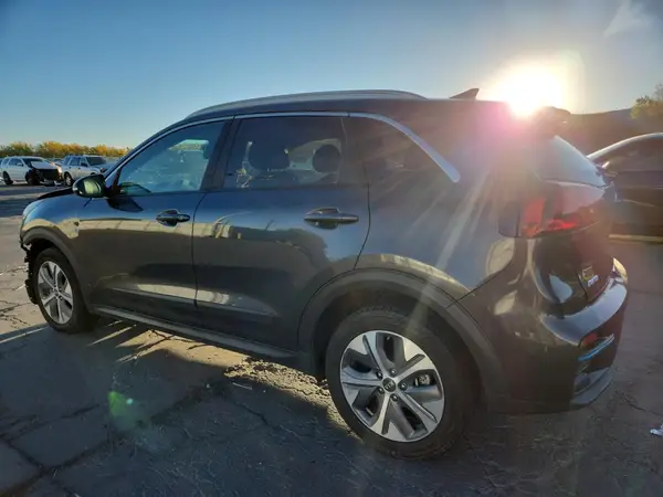KNDCC3LGXK5024293 2019 KIA NIRO - Image 2