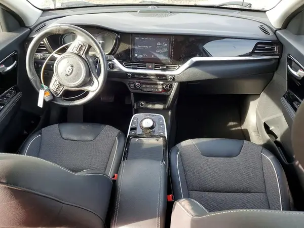KNDCC3LGXL5081143 2020 KIA NIRO - Image 8