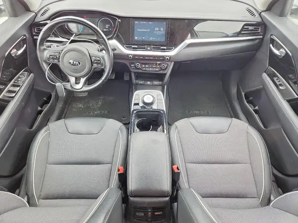 KNDCC3LGXM5104048 2021 KIA NIRO - Image 8