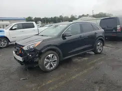 KNDCC3LGXN5147466 2022 KIA NIRO