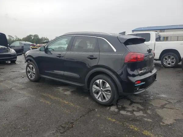 KNDCC3LGXN5147466 2022 KIA NIRO - Image 2