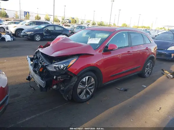 KNDCC3LGXN5160153 2022 KIA NIRO - Image 2