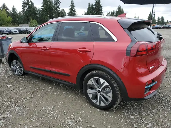 KNDCC3LGXN5160914 2022 KIA NIRO - Image 2