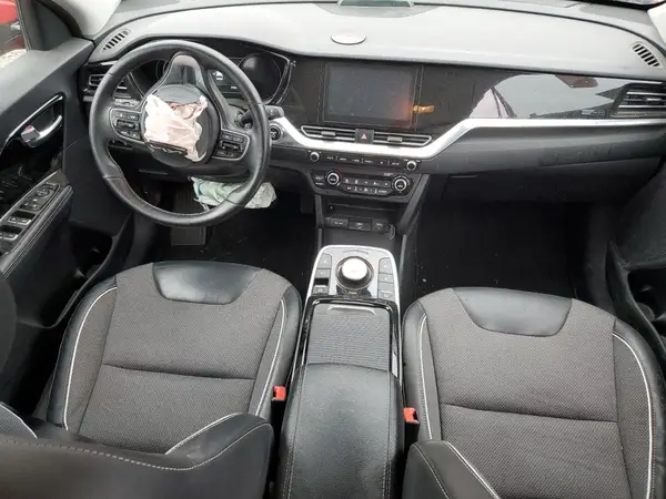 KNDCC3LGXN5160914 2022 KIA NIRO - Image 8