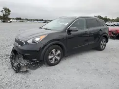 KNDCD3LD0J5136330 2018 KIA NIRO
