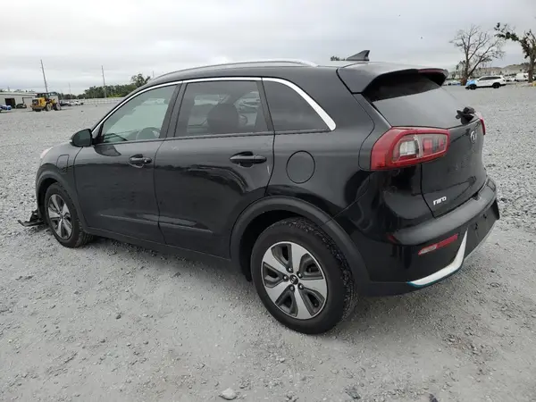 KNDCD3LD0J5136330 2018 KIA NIRO - Image 2