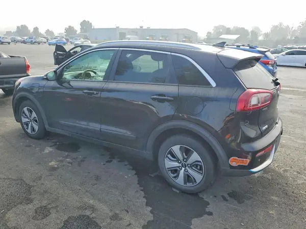 KNDCD3LD0K5317610 2019 KIA NIRO - Image 2