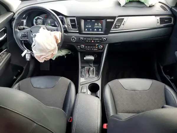 KNDCD3LD0K5317610 2019 KIA NIRO - Image 8