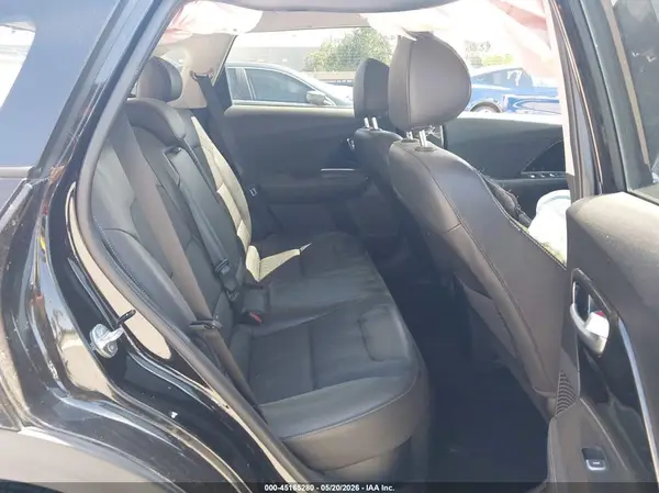 KNDCD3LD1J5205106 2018 KIA NIRO - Image 8