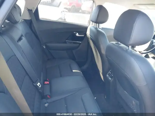 KNDCD3LD1L5401310 2020 KIA NIRO - Image 8