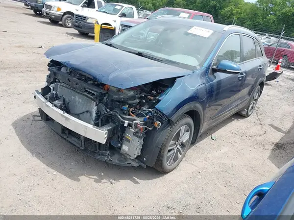 KNDCD3LD1L5443900 2020 KIA NIRO - Image 2