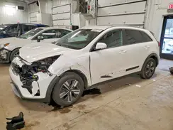 KNDCD3LD1N5540713 2022 KIA NIRO