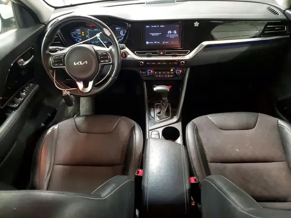 KNDCD3LD1N5540713 2022 KIA NIRO - Image 8