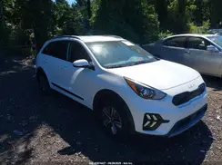 KNDCD3LD2N5547587 2022 KIA NIRO