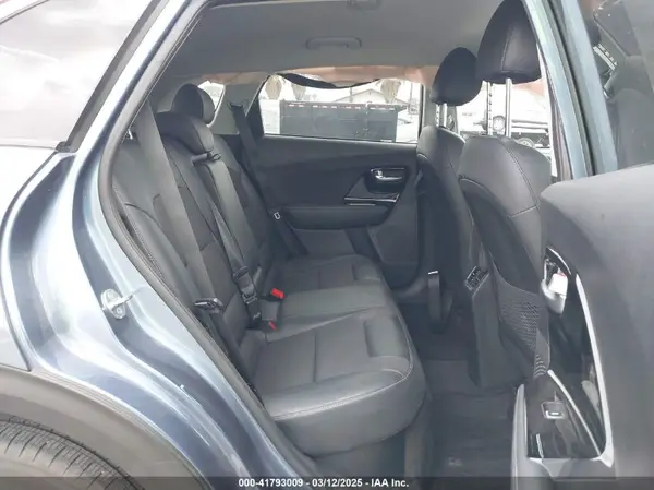 KNDCD3LD3N5520866 2022 KIA NIRO - Image 8