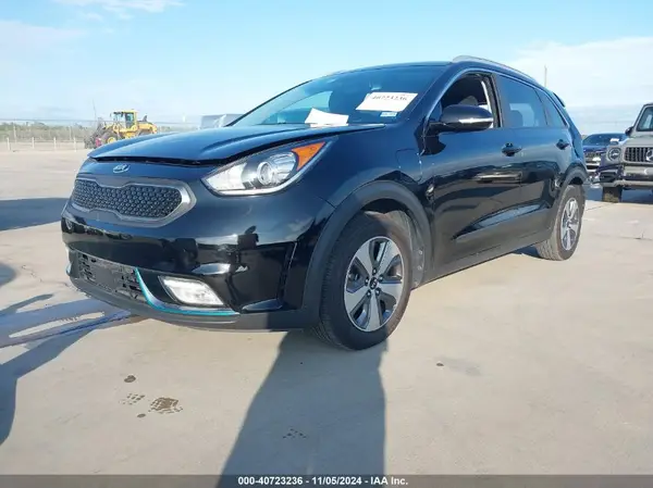 KNDCD3LD4K5236223 2019 KIA NIRO - Image 2