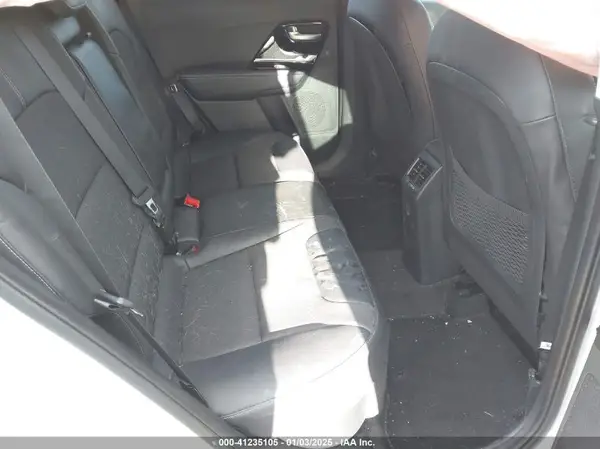 KNDCD3LD4N5530578 2022 KIA NIRO - Image 8